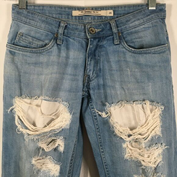 The Roadster Life Co. Jeans Womens Sz 26 Light Capri Distressed Boyfriend Fit - Picture 2 of 10